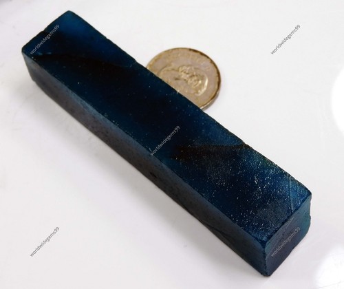 Pierre précieuse brute - , bleue