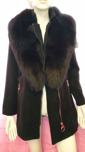 Manteau noir avec fourrure - manteau,