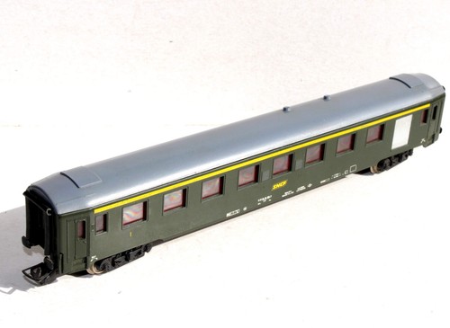 Gégé 6407 voiture - gégé, ho