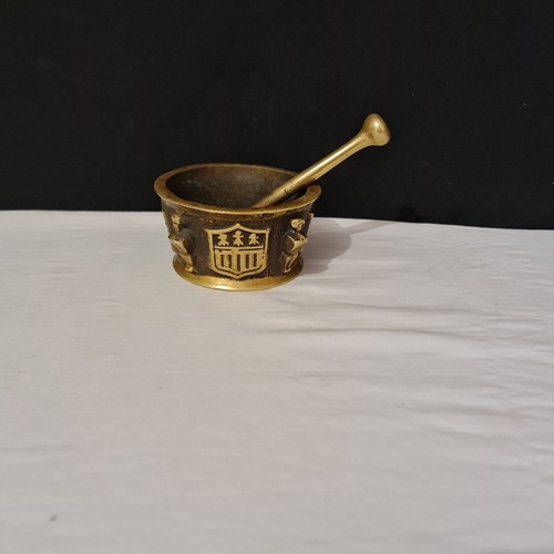 Ancien mortier bronze doré - en,