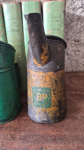 Ancien bidon dhuile - , bp