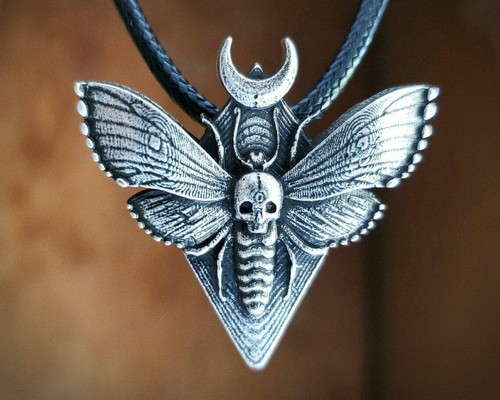Skull moth necklace - skull, death's