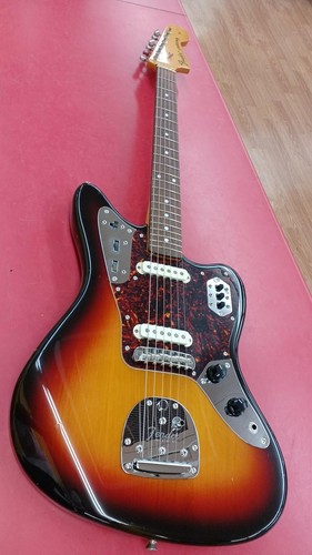Guitare - (fender,