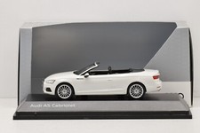 AUDI A5 CABRIOLET TOFANA WHITE