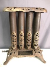 Radiateur À Gaz Antique Avec