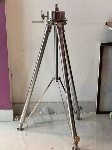 Lampadaire vintage trépied