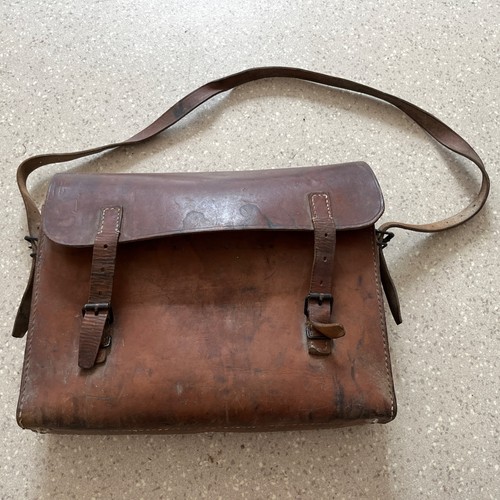 Ancienne sacoche cuir ptt - ancienne,