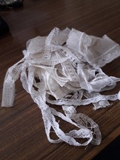 Lot de dentelles anciennes - 2