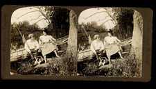 Homme et femme pêchant la