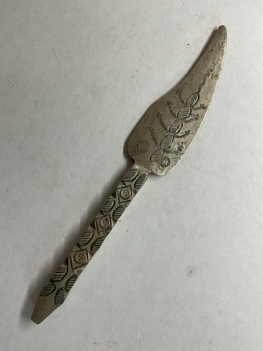 Petit couteau argent - petit, massif