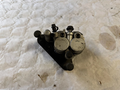 Etrier avant sym 125 fiddle - avant,