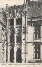 28 CHATEAUDUN CHATEAU ESCALIER - 4544