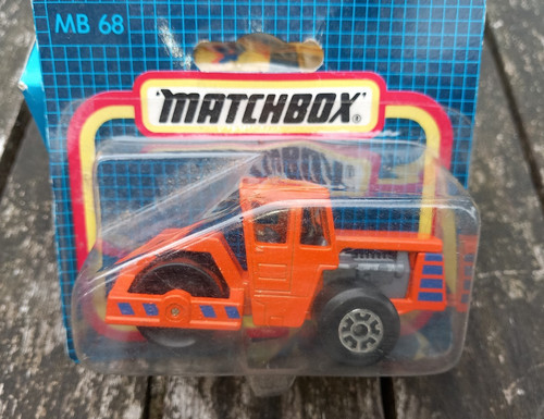Matchbox road roller - road,