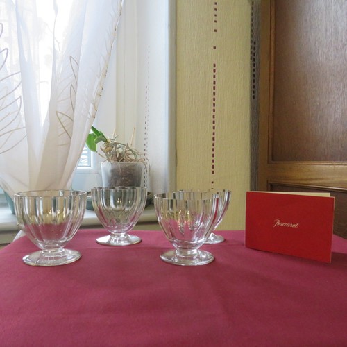 Verres vin a - verres,