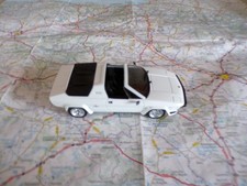 LAMBORGHINI Silhouette Blanc  IXO 1/43