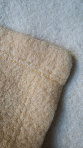 Ancienne couverture beige - couverture,