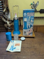 Vintage (NOS) Garcia Camping Gaz Deluxe  L-400  Propane Lantern w/Original Box 