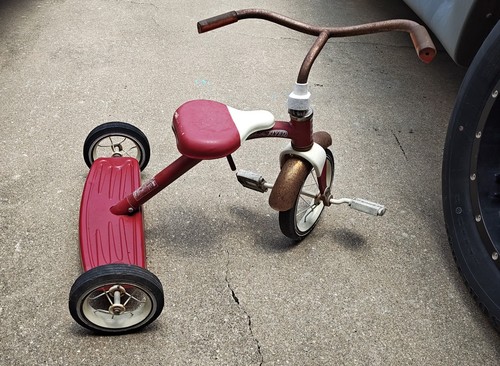 Radio flyer red white - radio,