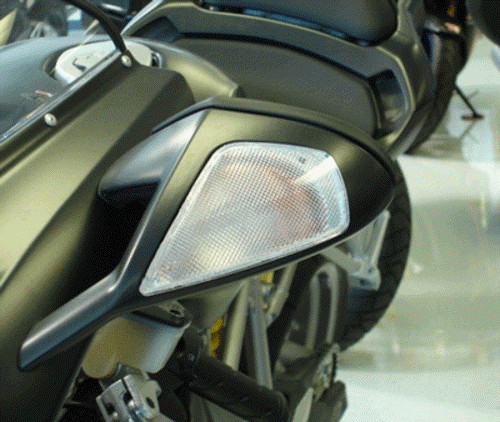 Clignotant blanc avant - avant, ducati