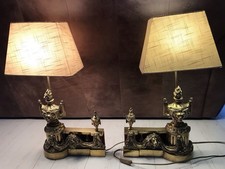 Paire de chenets montés en