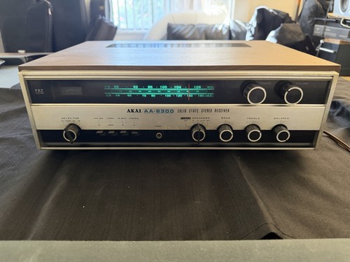 Vtg akai 6300 fm - am/,