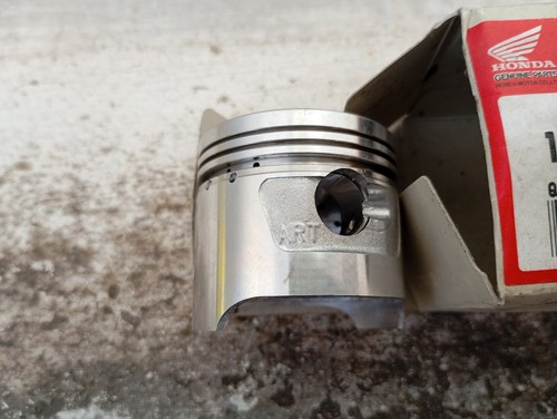 Piston cote standard - piston, honda