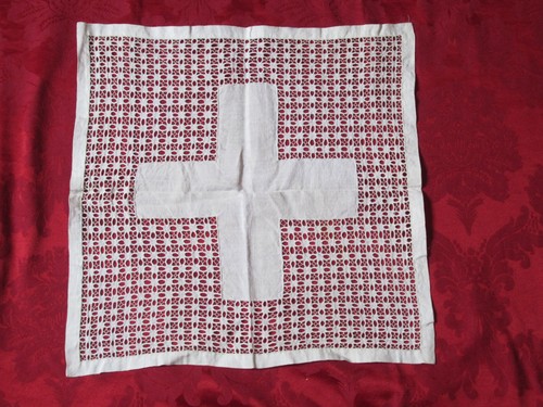 Corporal eucharistique - corporal,