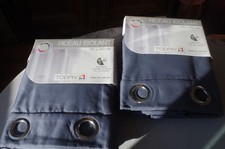 Paire de RIDEAUX ISOLANTS, marque Today, neufs. 140 x 240 cm. Gris, double face.