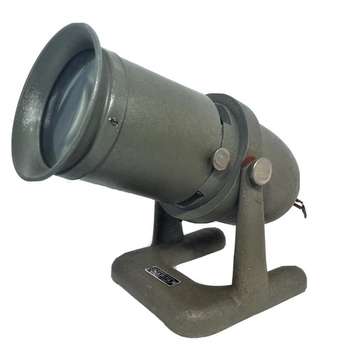 Magnifique lampe projecteur - magnifique,