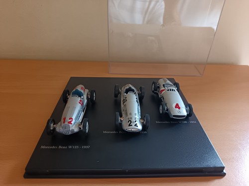 Coffret ixo voitures - 1/43, :