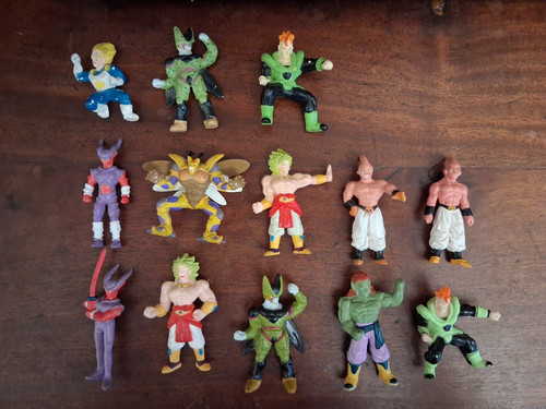 Lot figurines dragon ball z - ball,