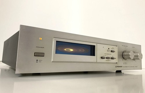 Amplificateur - , de