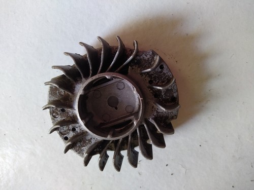 Volant magnetique pour - ,