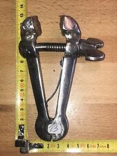 etau outils vintage  outil