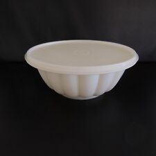 Vintage TUPPERWARE 20th USA Pastry Mold