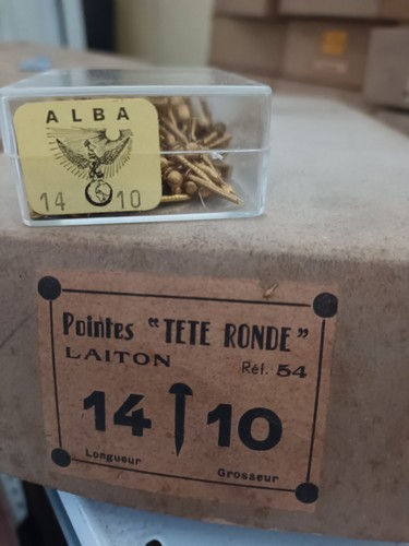 Pointes laiton tête - ,