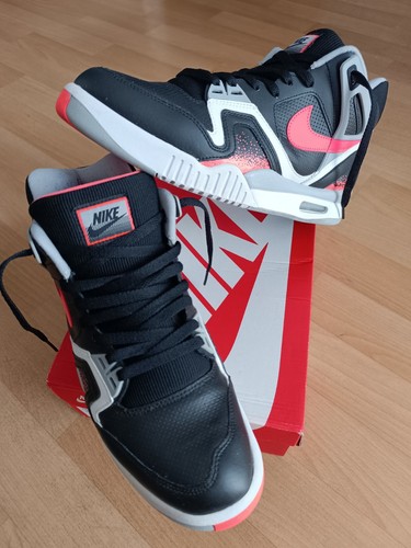 Nike air tech - nike, challenge