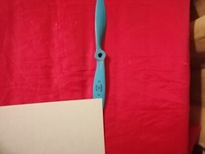 hélice d avion thermique