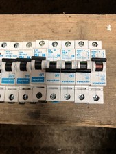 DISJONCTEUR MCB MONOPÔLE TYPE