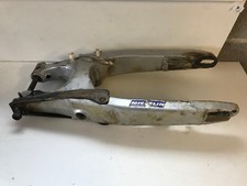 UN BRAS OSCILLANT AXE BRAS