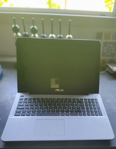 Portable asus r556l - r556l,