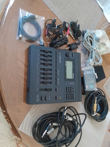 Roland midi 155 - roland, hard