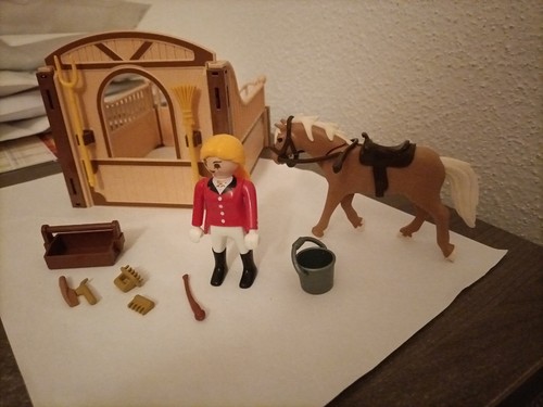 Playmobil box écurie - ,,