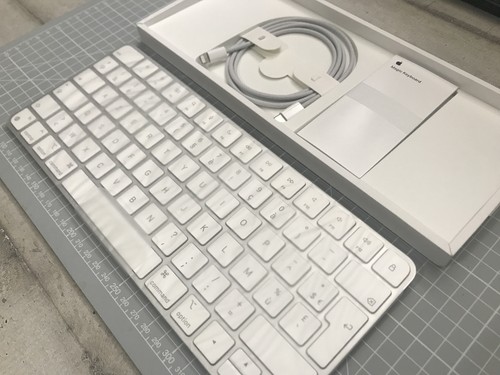 Apple magic keyboard a2450 - apple,