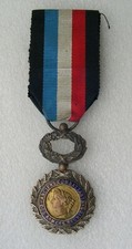 MEDAILLE ANCIENS COMBATTANTS DES ARMEES REUNIES 1870-1871