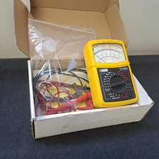 Multimètre analogique