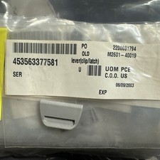 453563377581 TELE LEAD SET LEVEL CLIP/LATCH for Philips Cath Lab Parts LOT OF 44