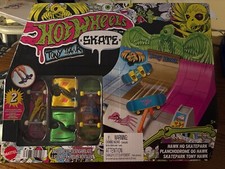HOT WHEELS - Finger Board -