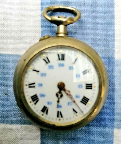 Ancienne petite montre - ,