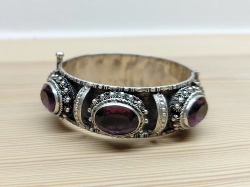 Ancien bracelet manchette